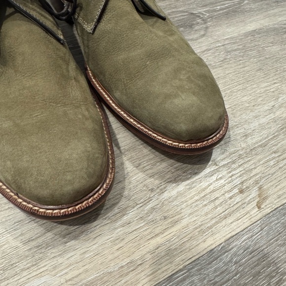 Banana Republic size 10.5 men’s leather shoes - Picture 3 of 8